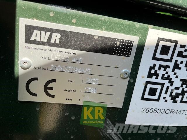 AVR Ceres 440 Sadzarki
