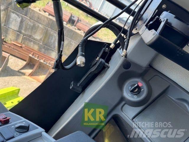 CLAAS LEXION 750 Kombajny zbożowe