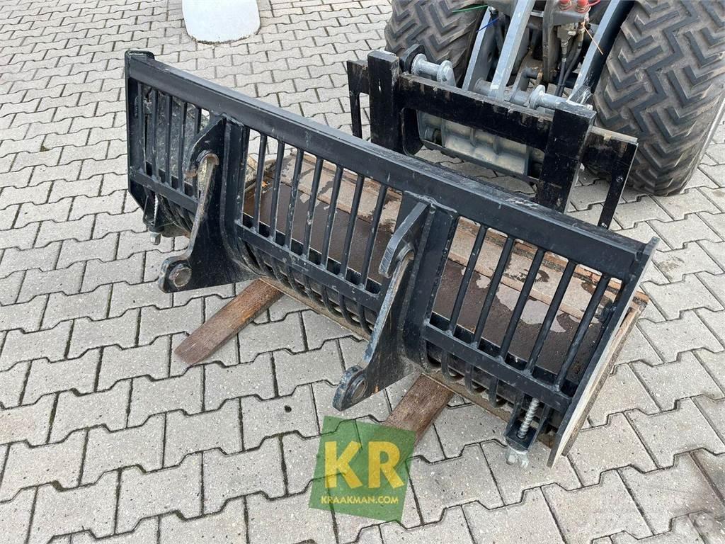 GiANT D332 Ładowacze i koparki czołowe