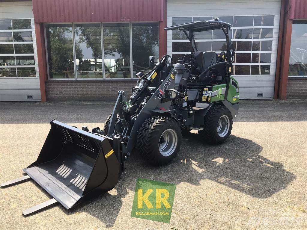 GiANT G2200E Ładowacze i koparki czołowe