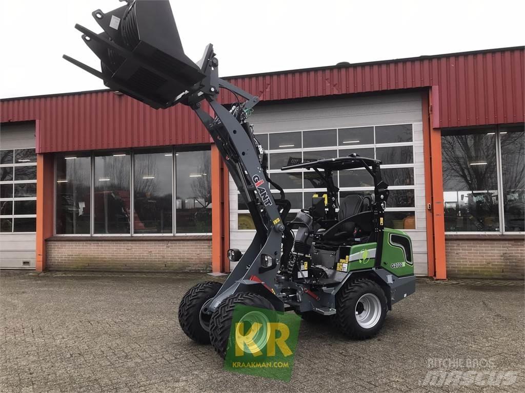 GiANT G2700E Ładowacze i koparki czołowe