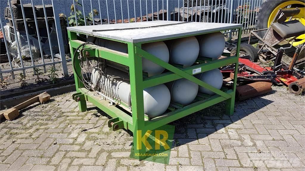 Hoaf 6x 116 liter Maszyny rolnicze - Inne