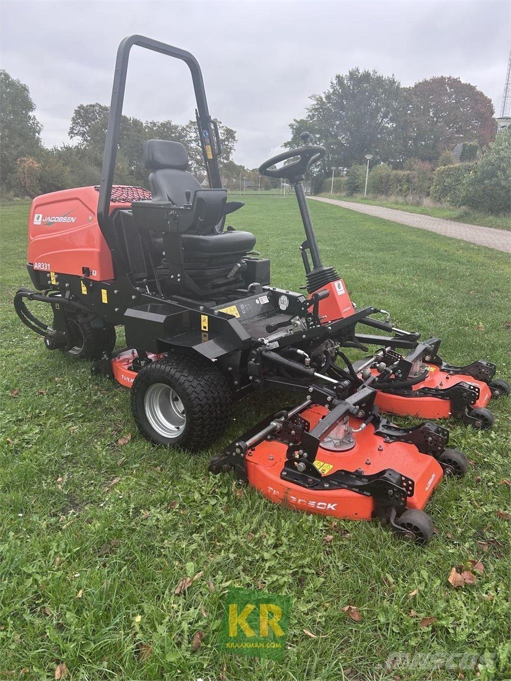 Jacobsen AR331 Kosiarki na pola golfowe i stadiony