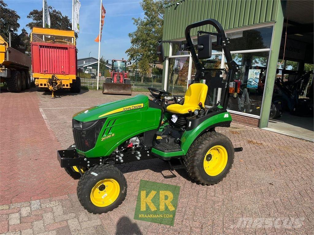 John Deere 2026R Mikrociągniki