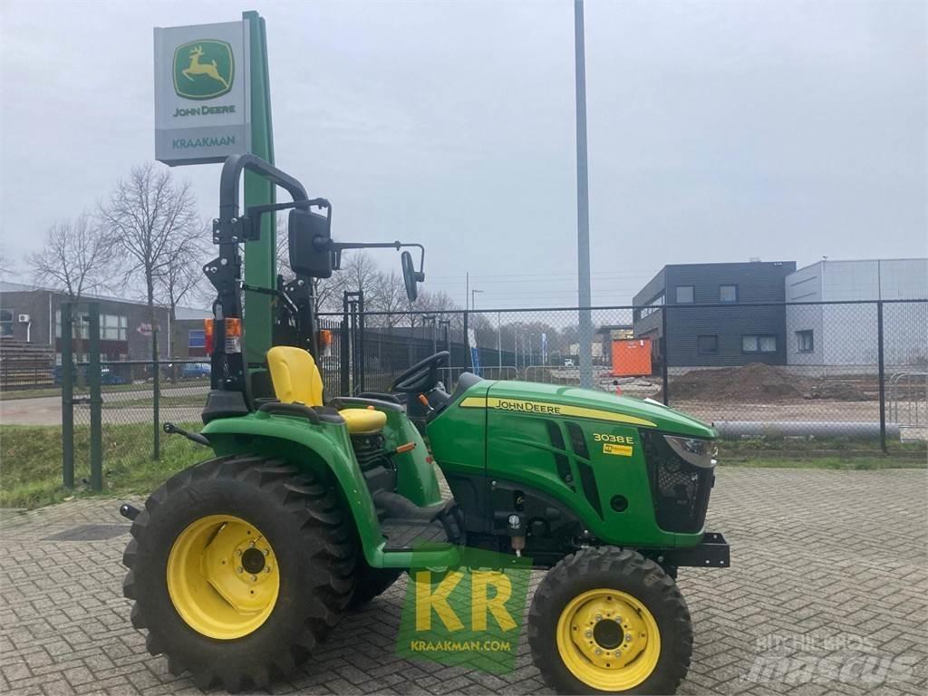 John Deere 3038E Mikrociągniki