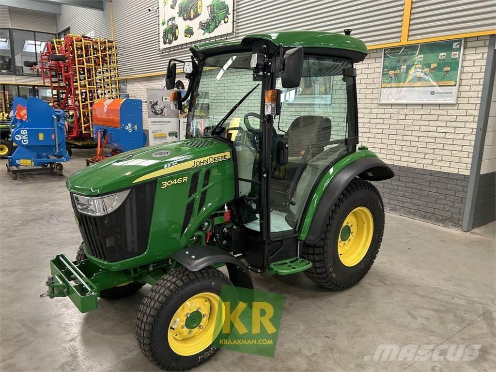 John Deere 3046R Mikrociągniki