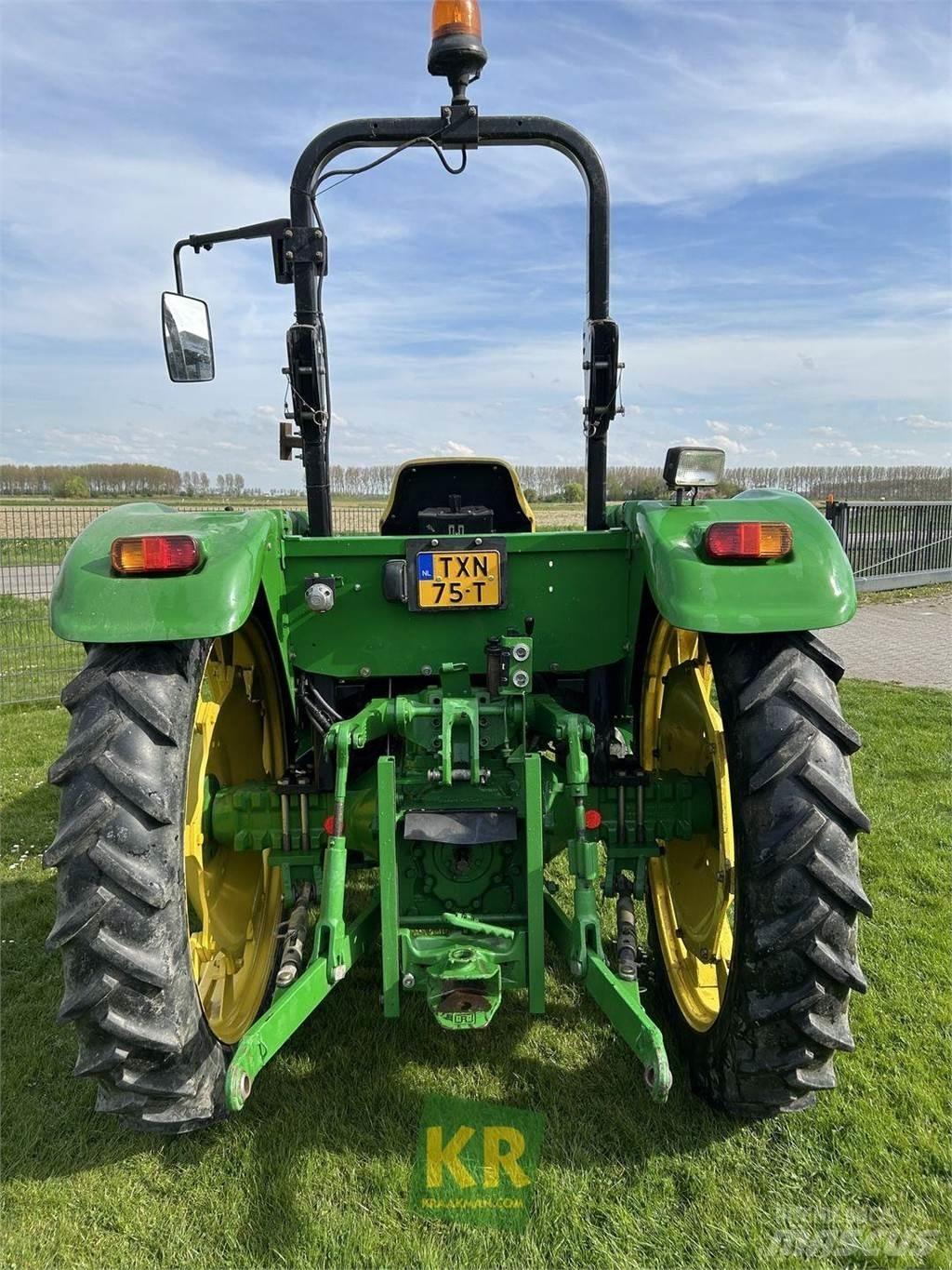 John Deere 5055E Ciągniki rolnicze