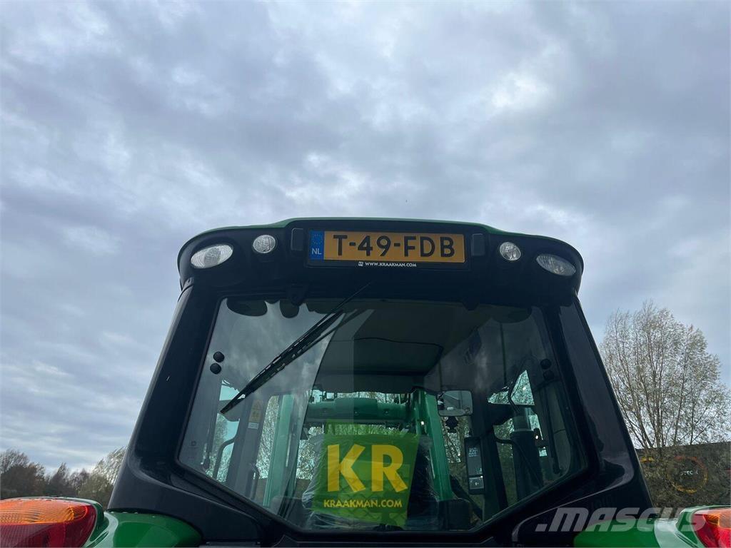 John Deere 6120M Ciągniki rolnicze