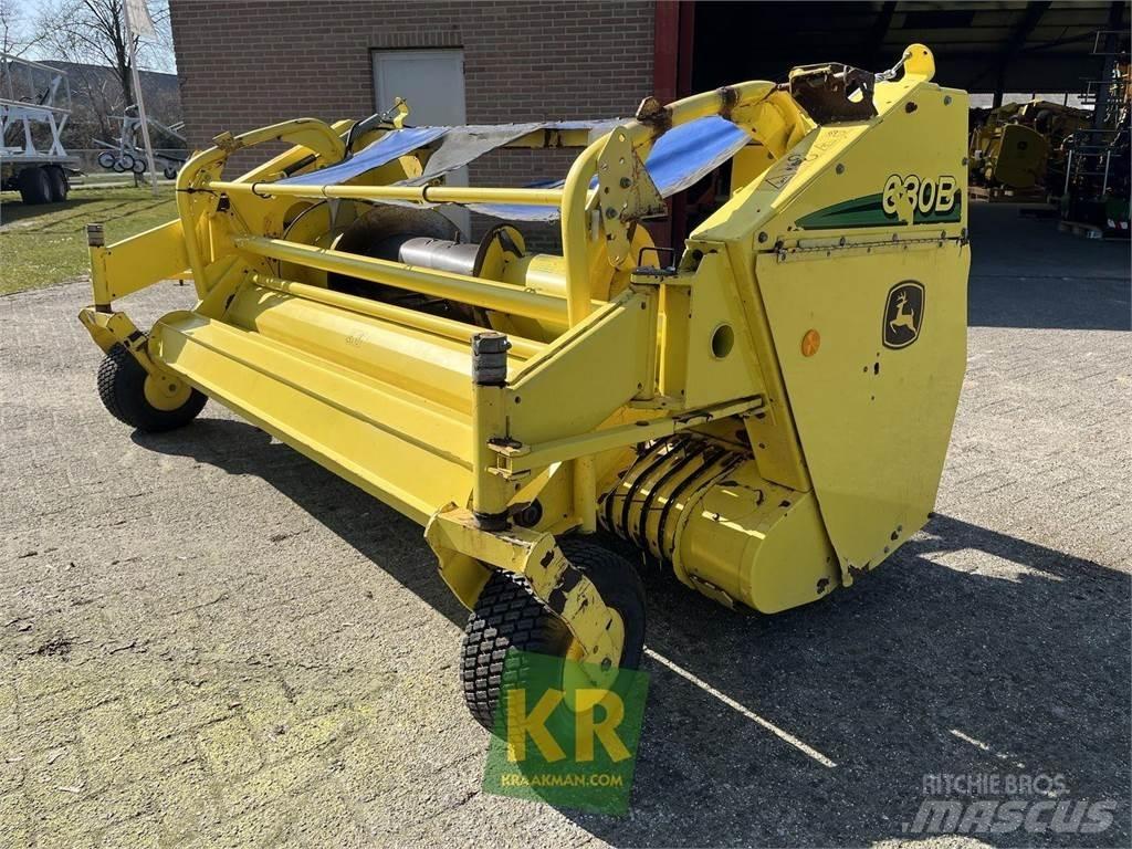 John Deere 630B Osprzęt do słomy
