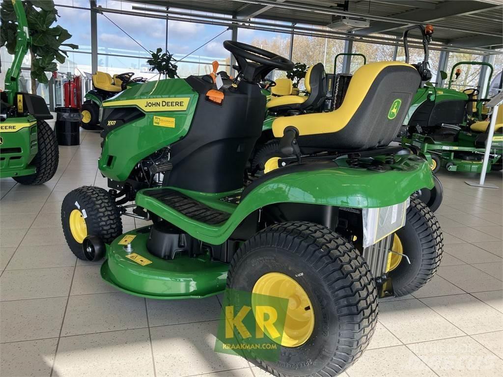 John Deere X107 Kosiarki ogrodowe