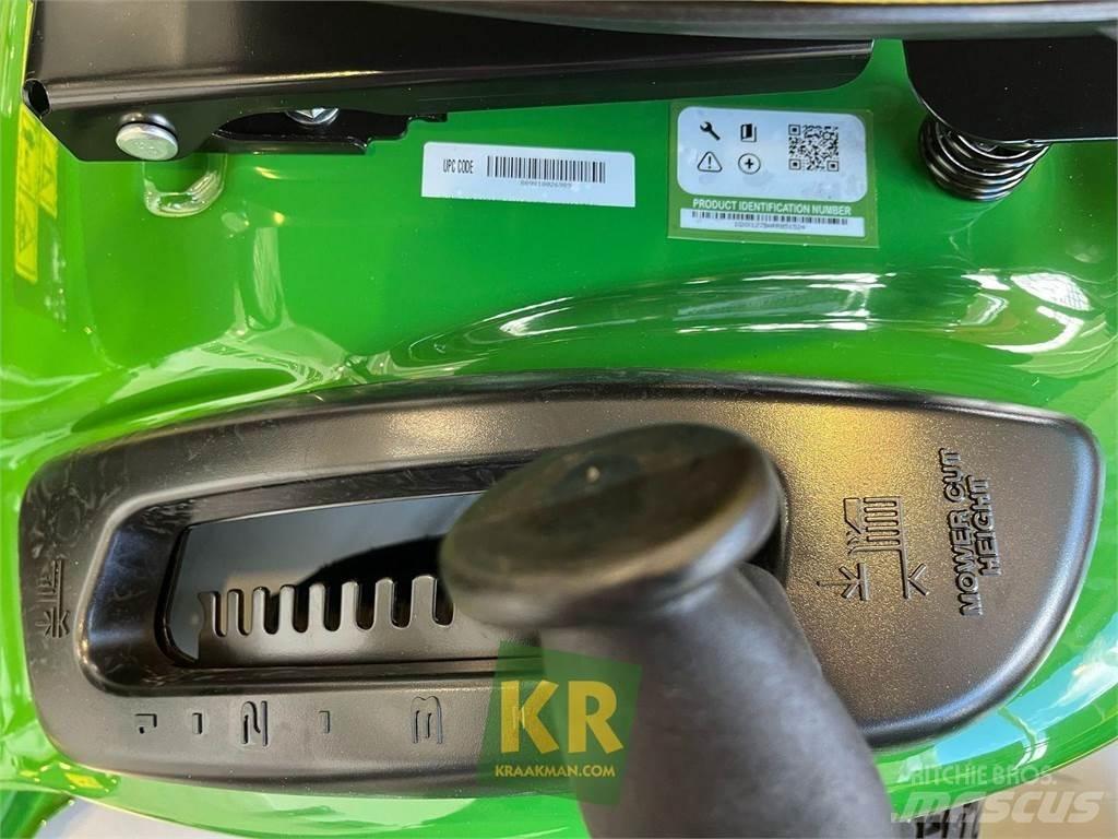 John Deere X127 Kosiarki ogrodowe