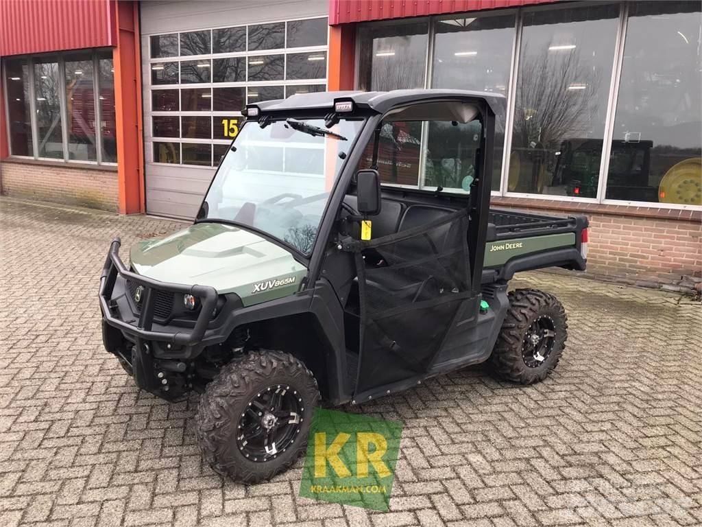 John Deere XUV865M Pojazdy terenowe