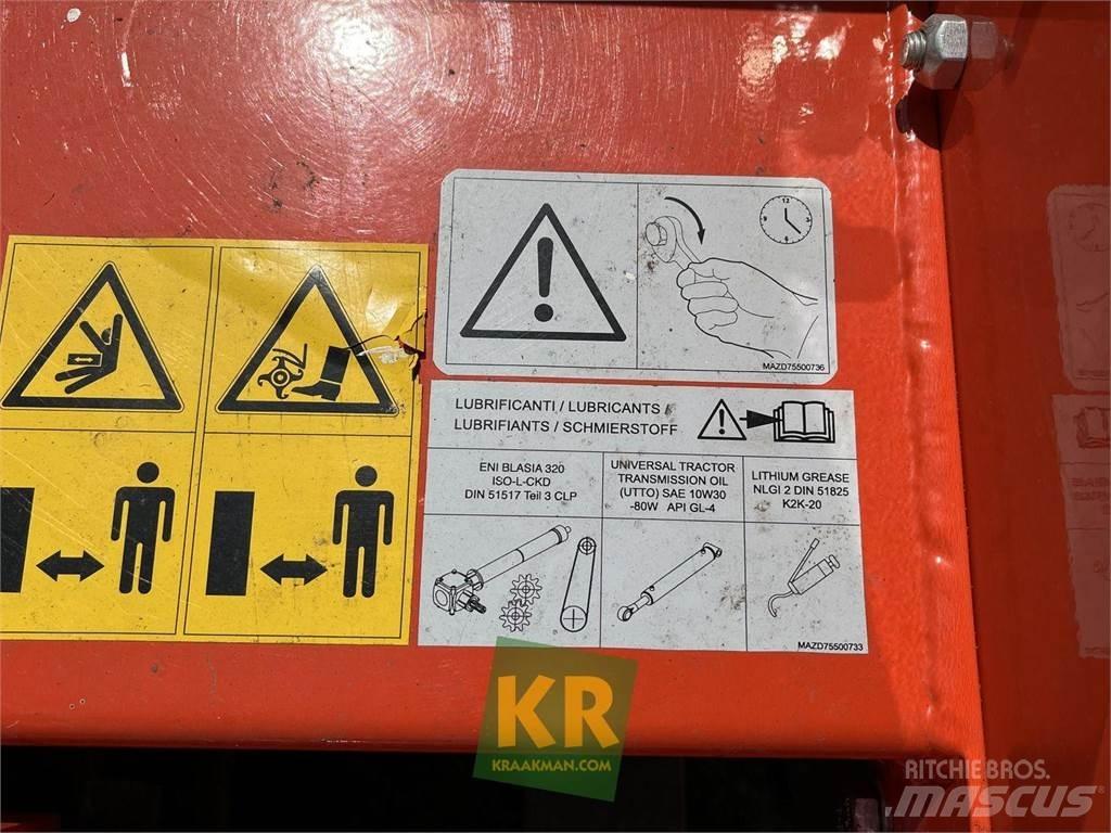 Kubota RTZ4512 Obcinarki do łęt ziemniaczanych