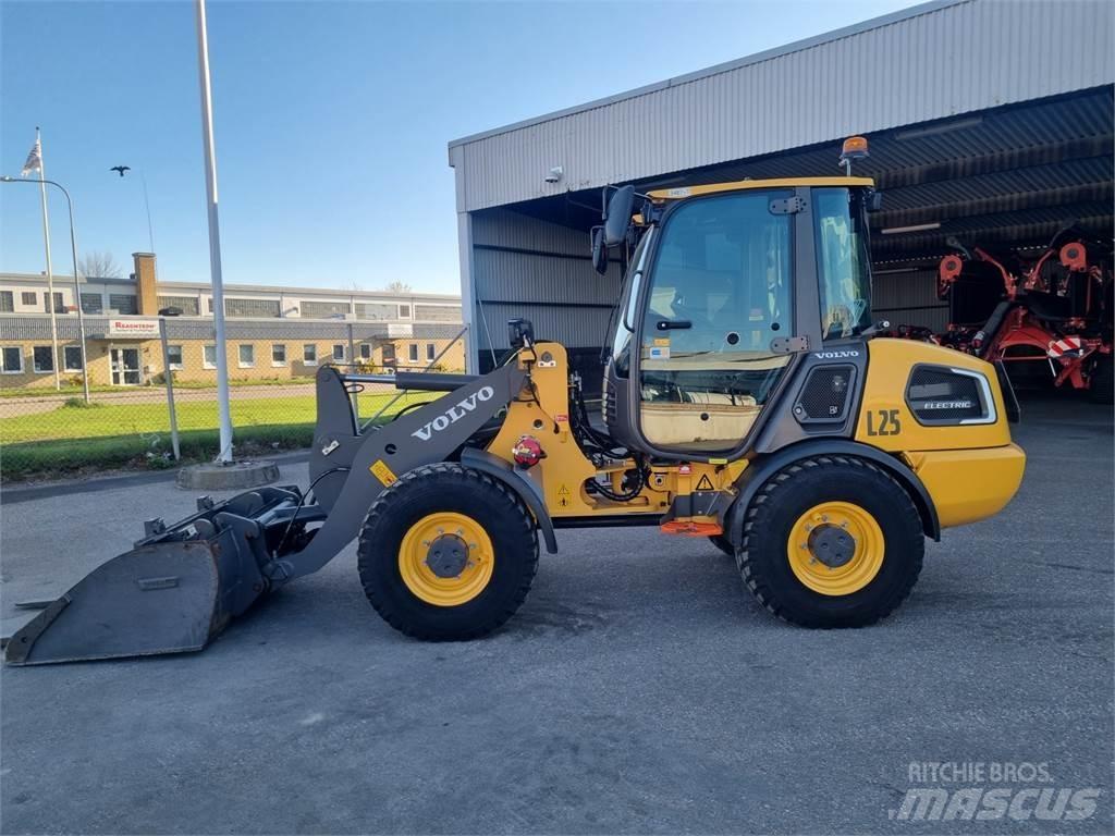 Volvo JL25H Miniładowarki