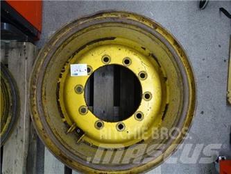 Volvo L70D Fälg Opony, koła i felgi