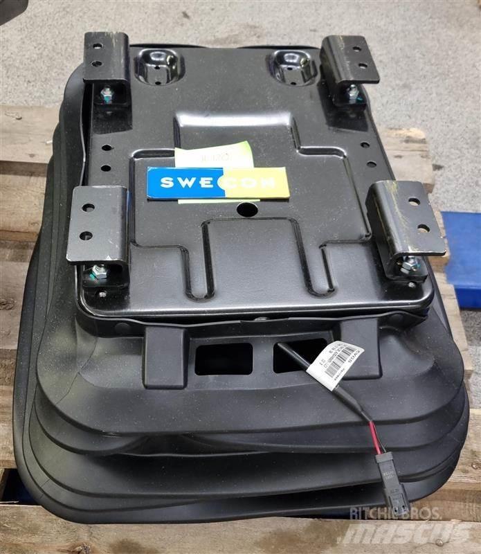 Volvo STOL Kabiny i wnętrze