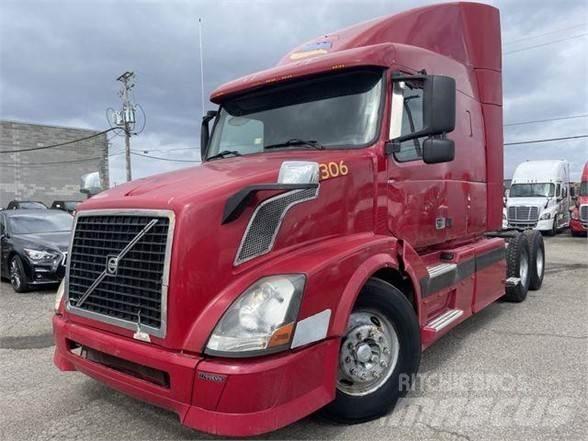 Volvo VNL64T730 Ciągniki siodłowe