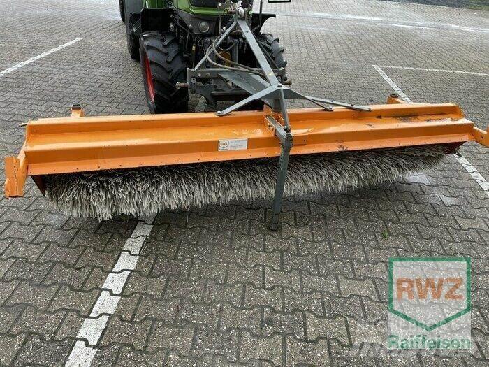 Bema 2750 Zamiatarki - Zgarniarki - Odśnieżarki