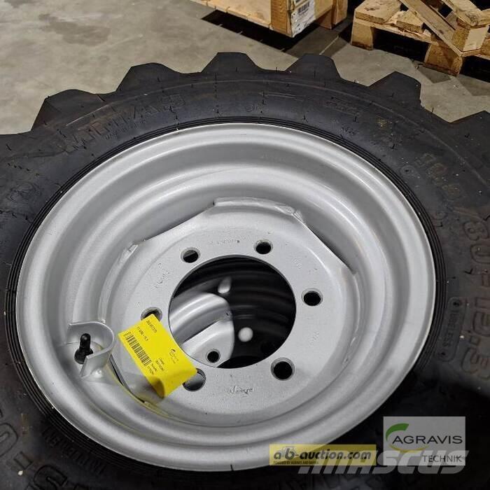 BKT 11.5/80-15.3 Opony, koła i felgi