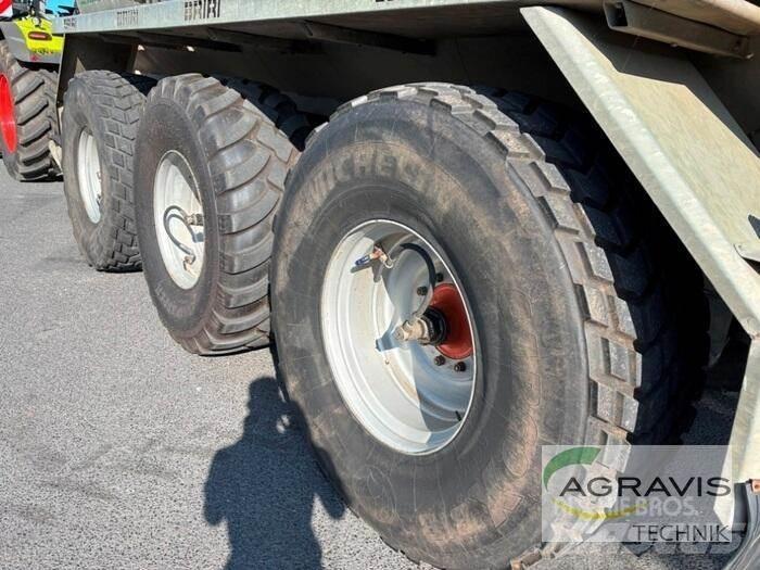 Briri VTRW 22400 Rozrzutnik obornika