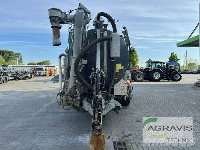 Briri VTTW 19300 Rozrzutnik obornika