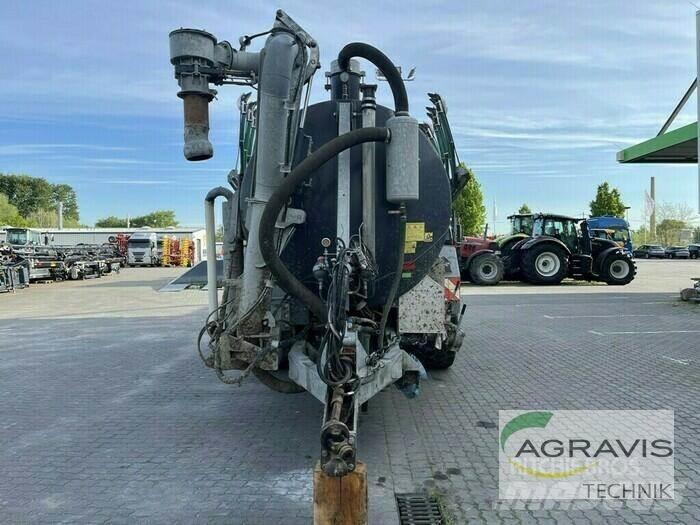 Briri VTTW 19300 Rozrzutnik obornika