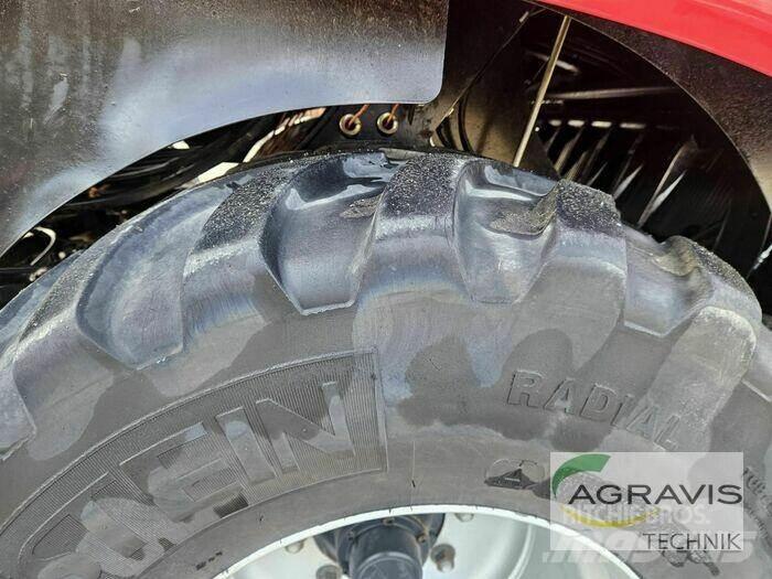 Case IH LB 424 R RL6 Prasy kostkujące