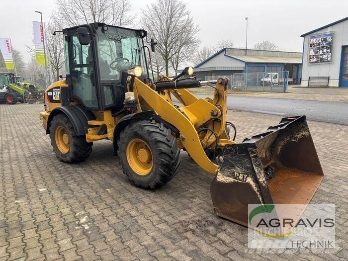 CAT 908 Ładowarki kołowe