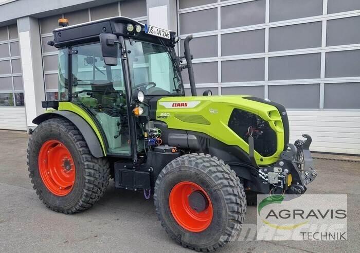 CLAAS NEXOS 240 L Ciągniki rolnicze