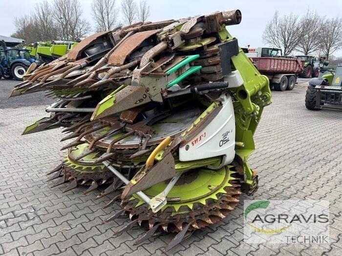 CLAAS ORBIS 750 Osprzęt do słomy