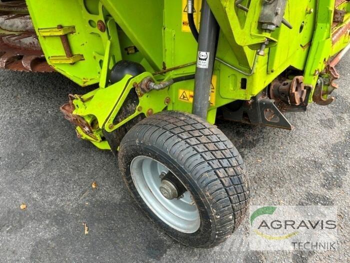 CLAAS ORBIS 900 AC 3T Osprzęt do słomy