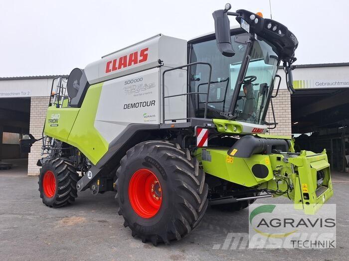 CLAAS TRION 540 Kombajny zbożowe