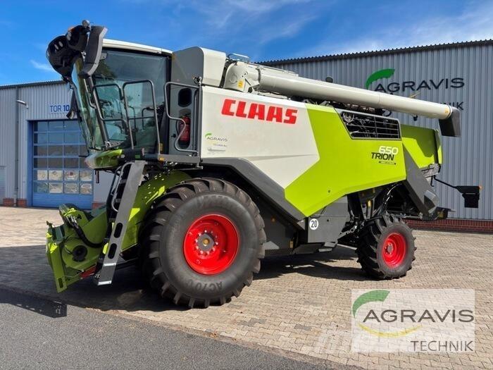 CLAAS TRION 650 Kombajny zbożowe