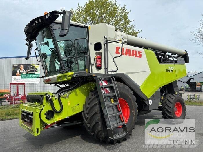 CLAAS TRION 730 Kombajny zbożowe