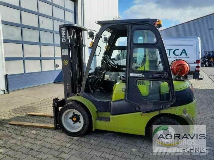 Clark C30L Wózki widłowe inne