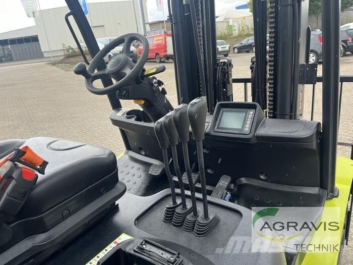 Clark S40SD Wózki widłowe inne