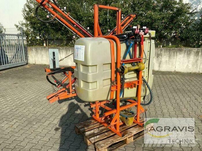Douven 600 L Opryskiwacze zaczepiane