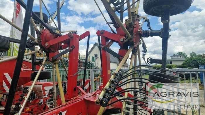 Fella TS 671 Zgrabiarki i przetrząsacze