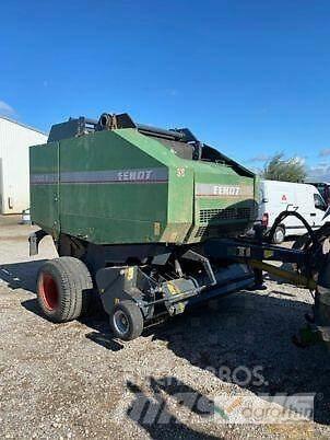 Fendt 2900V Prasy zwijające