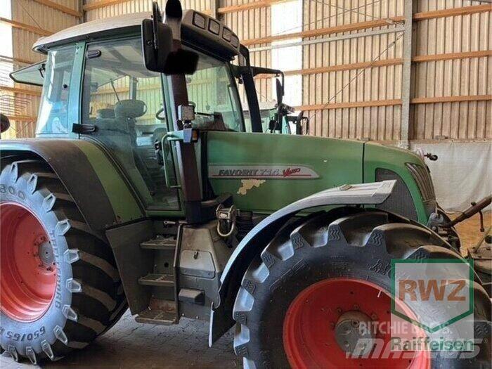 Fendt 714 Ciągniki rolnicze