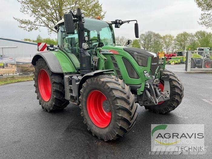 Fendt 714 VARIO S4 Ciągniki rolnicze