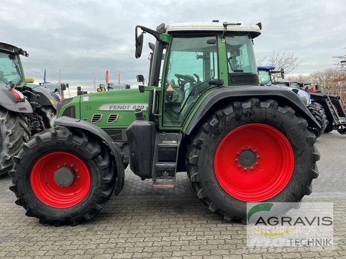 Fendt 820 VARIO Dummy Ciągniki rolnicze