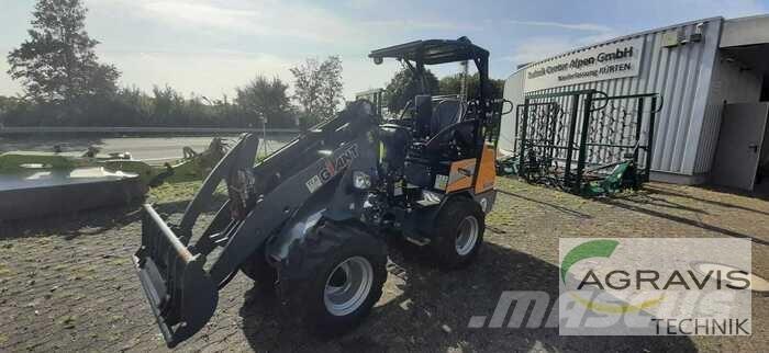 GiANT G2300 HD Ładowarki kołowe