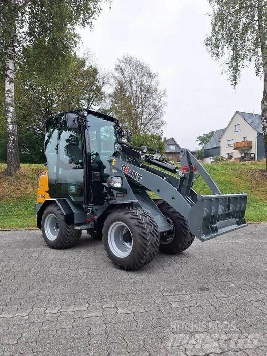 GiANT G2300 HD Ładowarki kołowe