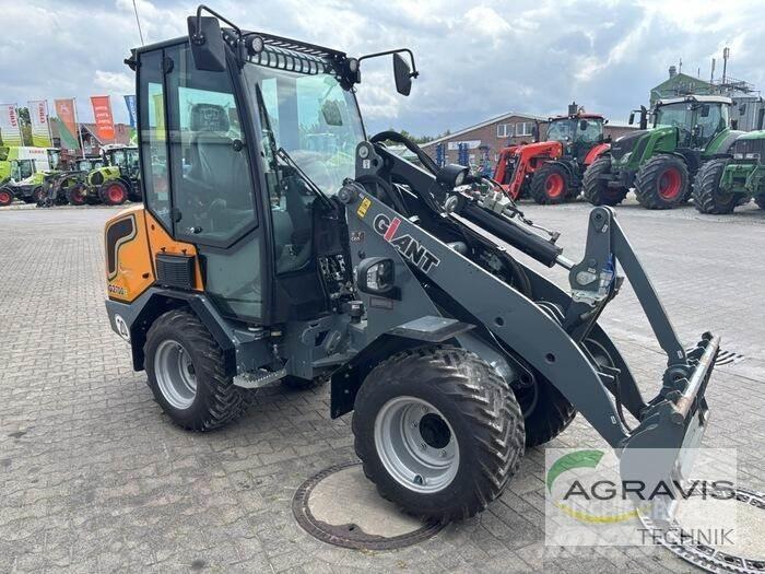 GiANT G2700 E Ładowarki kołowe