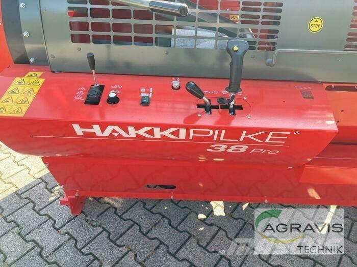 Hakki Pilke 38 PRO Łuparki, pilarki i wiórkarki