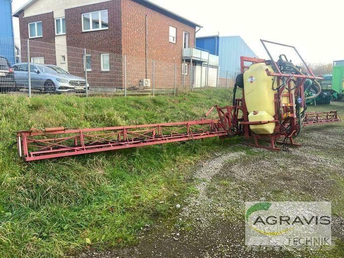 Hardi MEGA 1000 LTR. Opryskiwacze zaczepiane
