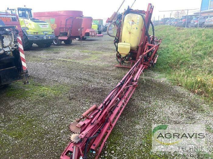 Hardi MEGA 1000 LTR. Opryskiwacze zaczepiane