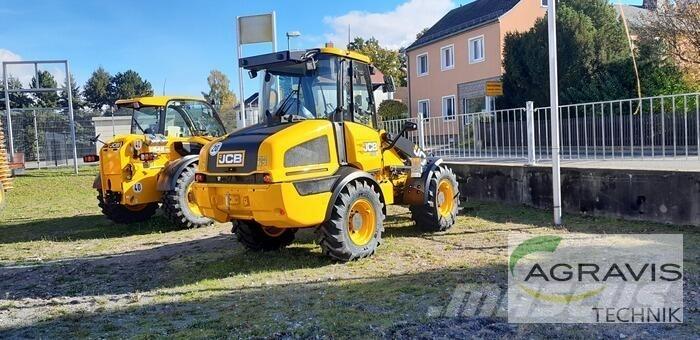 JCB 409 AGRI STUFE V Ładowarki kołowe