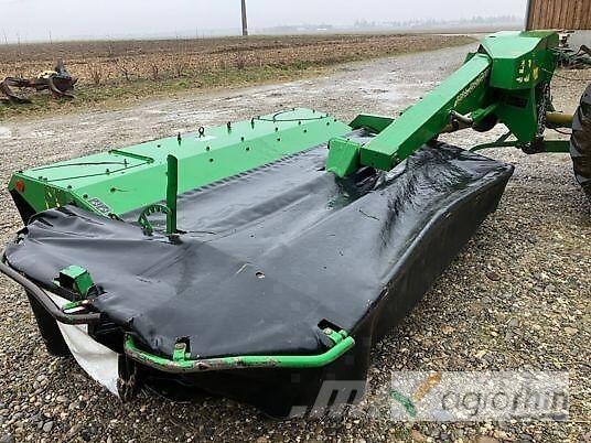 John Deere 328 A Kosiarki